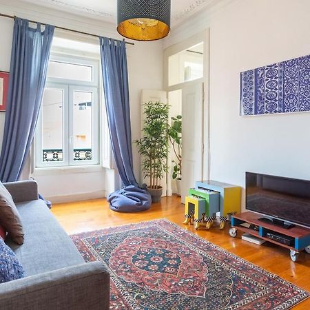 Bright 2 Bedroom Apt 100M From Av. Liberdade Lisboa Dış mekan fotoğraf
