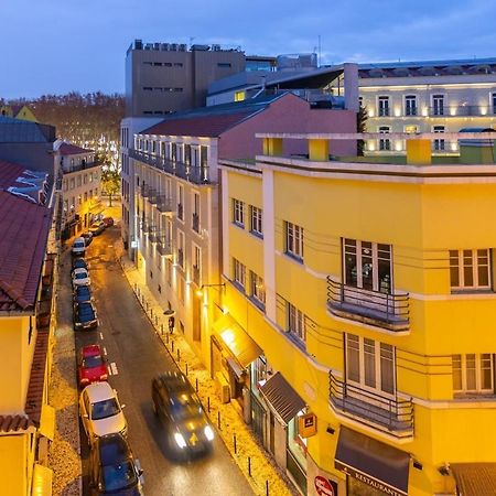 Bright 2 Bedroom Apt 100M From Av. Liberdade Lisboa Dış mekan fotoğraf